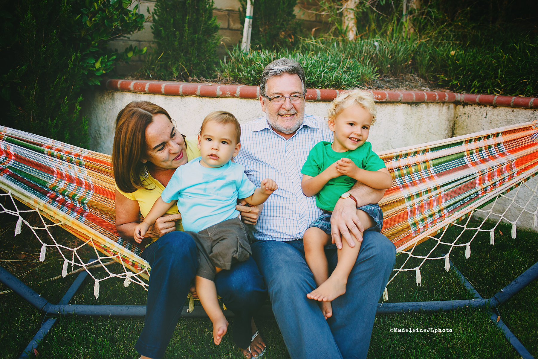 Lake Forest extended family backyard session. Orange County, Southern California, Los Angeles, San Diego family photographer
